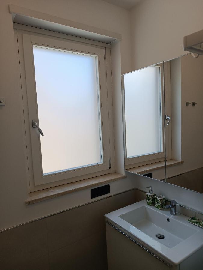 Appartamento Per 4, Metro B Monti Tiburtini, Ac, Wi-Fi روما المظهر الخارجي الصورة